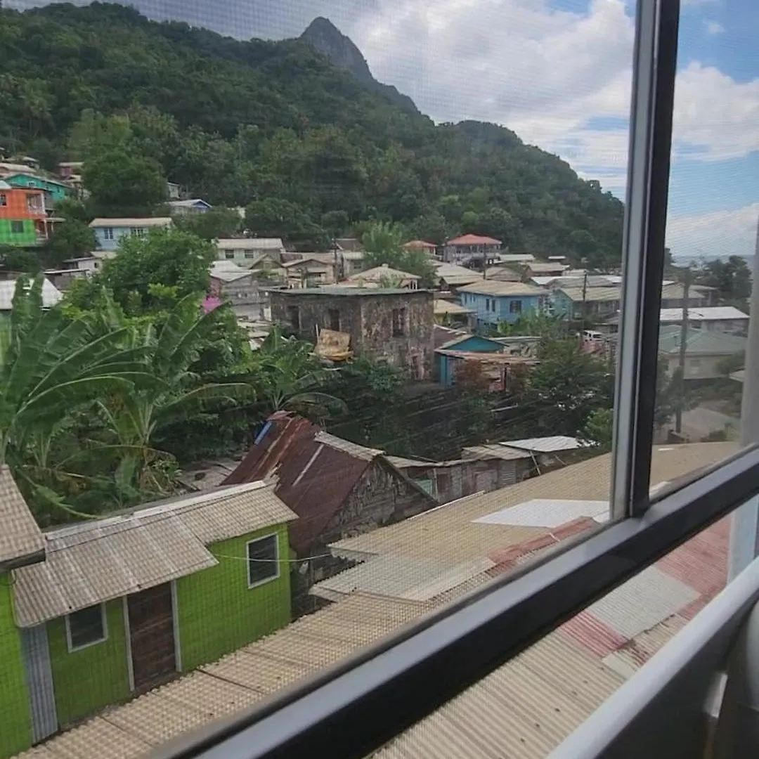 Garfields Hiddengem Villa Soufriere