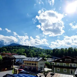 https://haus-h-stangassinger-apt-1st-floor.com-bavaria.com